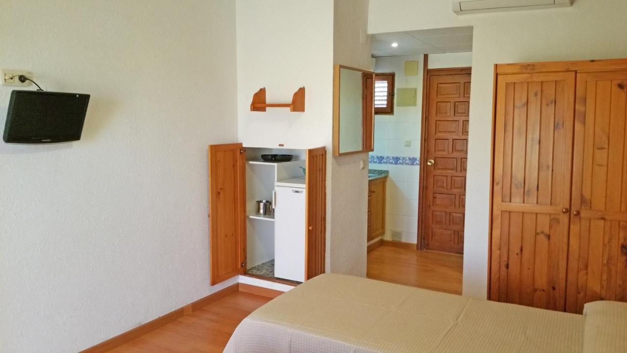 Estudio con sofá cama