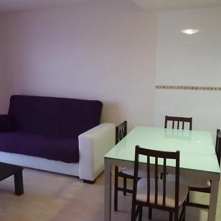 Apartamentos Deluxe Peniscola-3